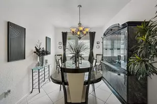 2415 Westmont Dr, Royal Palm Beach, FL 33411 - Photo 12