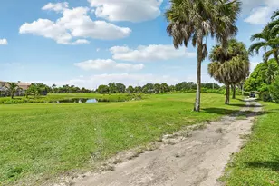 2415 Westmont Dr, Royal Palm Beach, FL 33411 - Photo 46