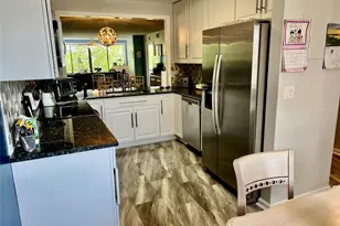 9787 N Belfort Cir, Tamarac, FL 33321 - Photo 2