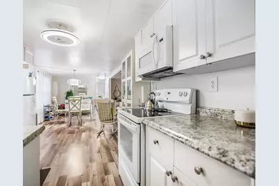8500 SW 18th Place, Davie, FL 33324 - Photo 20