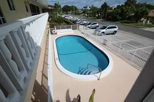 2121 NE 68th St, Fort Lauderdale, FL 33308 - Photo 10