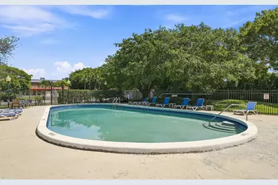 9200 SW 3rd Street #111, Boca Raton, FL 33428 - Photo 24