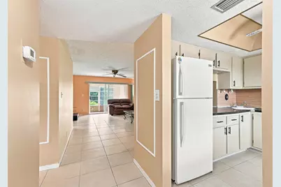 9200 SW 3rd Street #111, Boca Raton, FL 33428 - Photo 4