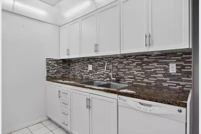 2002 Granada Drive #E1, Coconut Creek, FL 33066 - Photo 12