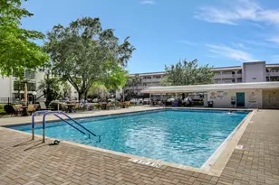2002 Granada Dr, Coconut Creek, FL 33066 - Photo 32
