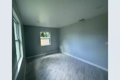 2329 Fairway Drive, West Palm Beach, FL 33409 - Photo 12