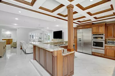 7903 Ironhorse Boulevard, West Palm Beach, FL 33412 - Photo 10