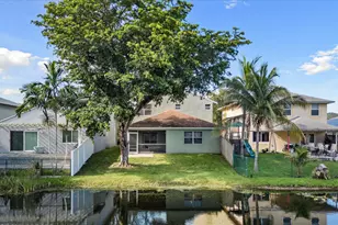 3840 NW 23rd Pl, Coconut Creek, FL 33066 - Photo 4