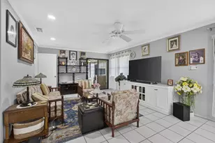 140 Karanda Ct, Royal Palm Beach, FL 33411 - Photo 16