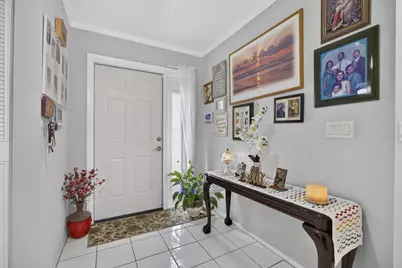 140 Karanda Court, Royal Palm Beach, FL 33411 - Photo 6