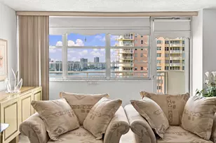 250 174th St, Sunny Isles Beach, FL 33160 - Photo 24