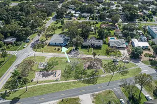 2075 37th Ave, Vero Beach, FL 32960 - Photo 2