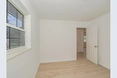 2075 37th Avenue #B, Vero Beach, FL 32960 - Photo 20