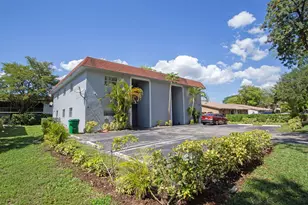 10131 NW 35th St, Coral Springs, FL 33065 - Photo 2