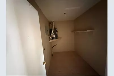 16980 N Miami Avenue, North Miami Beach, FL 33169 - Photo 10
