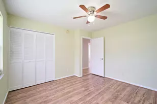 296 SE Wentworth Dr, Stuart, FL 34996 - Photo 20