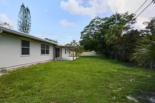 296 SE Wentworth Dr, Stuart, FL 34996 - Photo 42