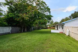 296 SE Wentworth Dr, Stuart, FL 34996 - Photo 40