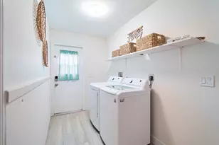 296 SE Wentworth Dr, Stuart, FL 34996 - Photo 38