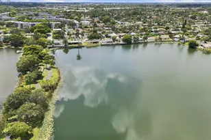 1736 NW 39th St, Oakland Park, FL 33309 - Photo 54