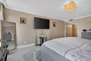 1920 S Ocean Dr, Hallandale Beach, FL 33009 - Photo 18