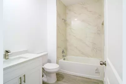248 Rotonda Boulevard N #3, Rotonda West, FL 33947 - Photo 8