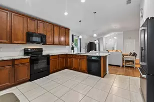 2205 Sandy Bay Ln, Jacksonville, FL 32233 - Photo 18