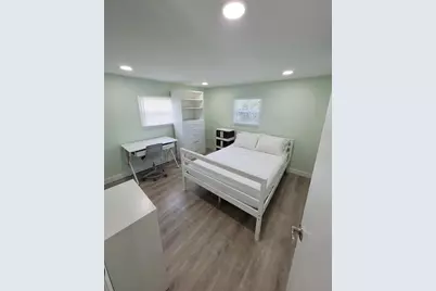 2407 NW 20th Avenue, Boynton Beach, FL 33436 - Photo 4