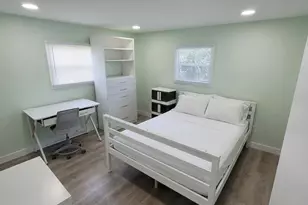 2407 NW 20th Ave, Boynton Beach, FL 33436 - Photo 4