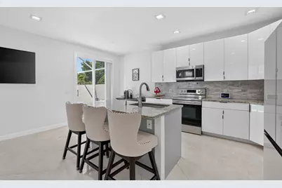 5040 Heron Place, Coconut Creek, FL 33073 - Photo 2