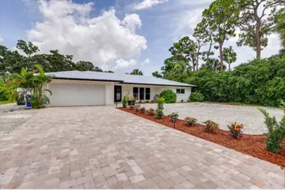 2806 8th Street, Vero Beach, FL 32968 - Photo 2