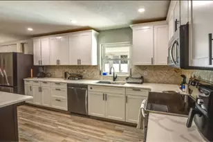 2806 8th St, Vero Beach, FL 32968 - Photo 6