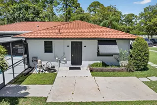 17218 Shetland Ln, The Acreage, FL 33470 - Photo 2