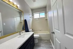 10868 Standing Stone Dr, Wimauma, FL 33598 - Photo 32