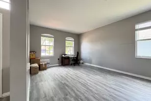10868 Standing Stone Dr, Wimauma, FL 33598 - Photo 6
