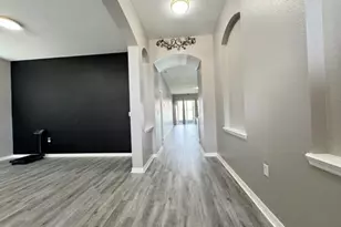 10868 Standing Stone Dr, Wimauma, FL 33598 - Photo 4
