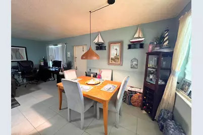 561 Durham T #T, Deerfield Beach, FL 33442 - Photo 8