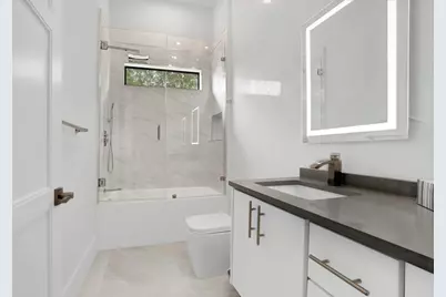 2517 Oceanview Avenue E, Delray Beach, FL 33444 - Photo 14