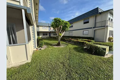 201 Brittany E, Delray Beach, FL 33446 - Photo 24
