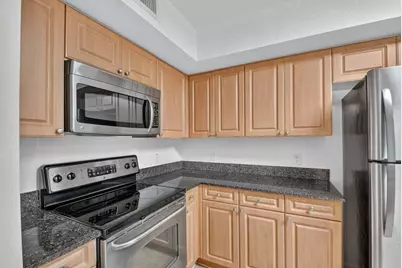 6760 Heritage Grande, Boynton Beach, FL 33437 - Photo 10