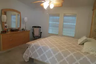 160 NW 53rd St, Deerfield Beach, FL 33064 - Photo 16