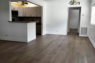 103 Saxony C, Delray Beach, FL 33446 - Photo 4