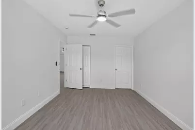 2855 NW 8th Court, Fort Lauderdale, FL 33311 - Photo 10