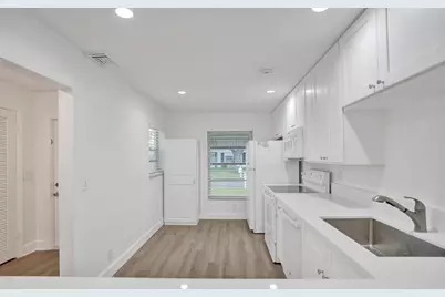 1050 NW 87th Avenue #B141, Plantation, FL 33322 - Photo 16