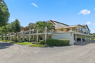 800 Greensward Ct, Delray Beach, FL 33445 - Photo 22
