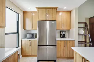 800 Greensward Ct, Delray Beach, FL 33445 - Photo 4