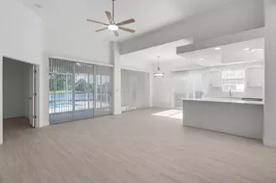 323 NW Bentley Cir, Port Saint Lucie, FL 34986 - Photo 10