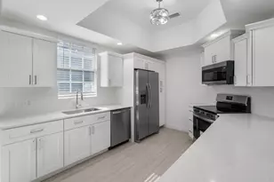 323 NW Bentley Cir, Port Saint Lucie, FL 34986 - Photo 14