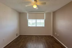 1801 N Flagler Dr, West Palm Beach, FL 33407 - Photo 26