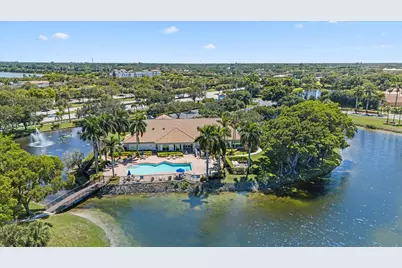 10761 Pelican Drive, Wellington, FL 33414 - Photo 16